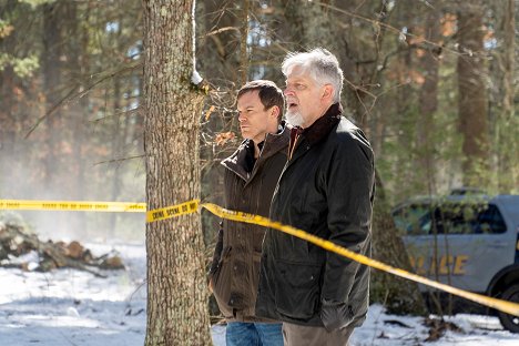 Michael C. Hall, Clancy Brown - Dexter - Smoke Signals - Photos