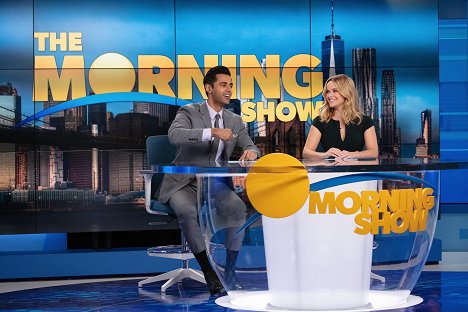 Hasan Minhaj, Reese Witherspoon - The Morning Show - Laura - Film