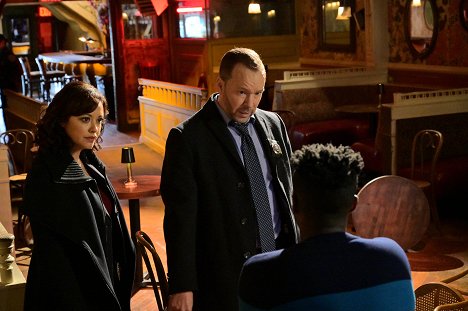 Marisa Ramirez, Donnie Wahlberg - Blue Bloods - Crime Scene New York - Fallen Heroes - Photos