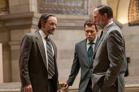 Shea Whigham, Johnny Depp, Louis Herthum - City of Lies - Film