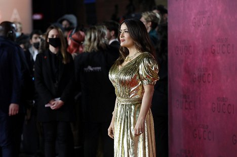 UK Premiere Of "House of Gucci" at Odeon Luxe Leicester Square on November 09, 2021 in London, England - Salma Hayek - A Gucci-ház - Rendezvények