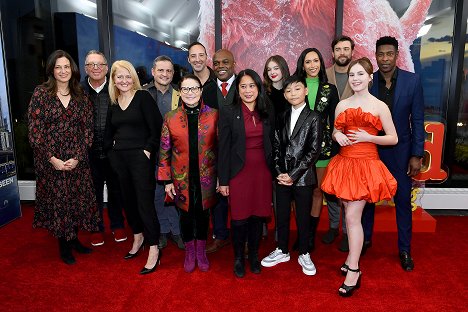 New York Special Screening of ’Clifford the Big Red Dog’ at the Scholastic Inc. Headquarters on November 04, 2021 in New York - Iole Lucchese, Jordan Kerner, Caitlin Friedman, Walt Becker, Tovah Feldshuh, Tony Hale, Ty Jones, Mia Ronn, Izaac Wang, Bear Allen-Blaine, Jack Whitehall, Darby Camp, Keith Ewell - Clifford the Big Red Dog - Events