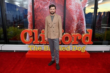 New York Special Screening of ’Clifford the Big Red Dog’ at the Scholastic Inc. Headquarters on November 04, 2021 in New York - Jack Whitehall - Clifford. Wielki czerwony pies - Z imprez