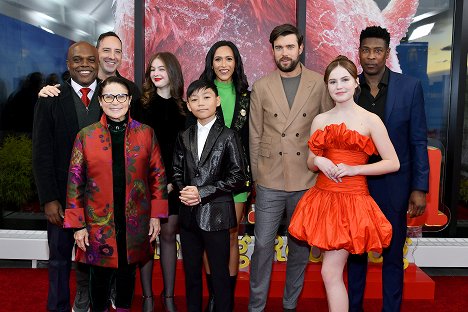 New York Special Screening of ’Clifford the Big Red Dog’ at the Scholastic Inc. Headquarters on November 04, 2021 in New York - Ty Jones, Tony Hale, Tovah Feldshuh, Mia Ronn, Izaac Wang, Bear Allen-Blaine, Jack Whitehall, Darby Camp, Keith Ewell - Clifford - O Cão Vermelho - De eventos