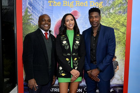 New York Special Screening of ’Clifford the Big Red Dog’ at the Scholastic Inc. Headquarters on November 04, 2021 in New York - Ty Jones, Bear Allen-Blaine, Keith Ewell - Clifford, a nagy piros kutya - Rendezvények