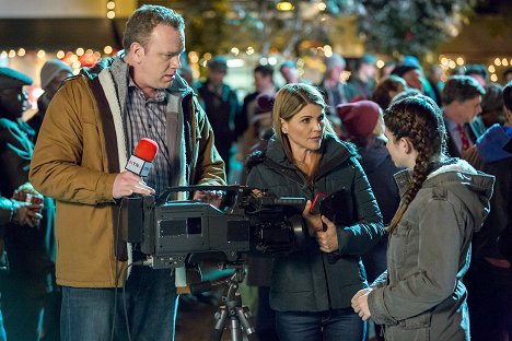 Kevin O'Grady, Lori Loughlin - Every Christmas Has a Story - Photos