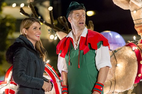 Lori Loughlin, Colin Ferguson - Every Christmas Has a Story - Z filmu