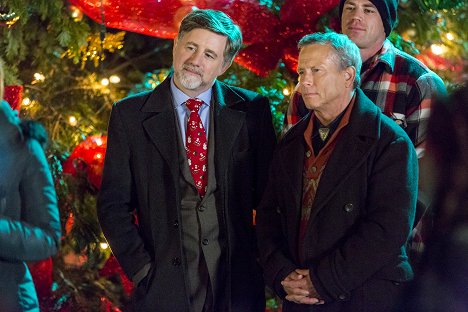Bruce Harwood, Willie Aames - Every Christmas Has a Story - Photos