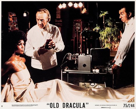 Teresa Graves, David Niven, Peter Bayliss - Vampira - Fotocromos