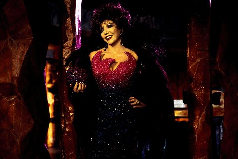 Joan Collins - Los picapiedra en Viva Rock Vegas - De la película