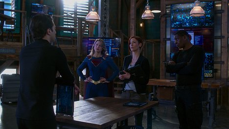 Melissa Benoist, Chyler Leigh, David Harewood - Supergirl - Still I Rise - Filmfotók