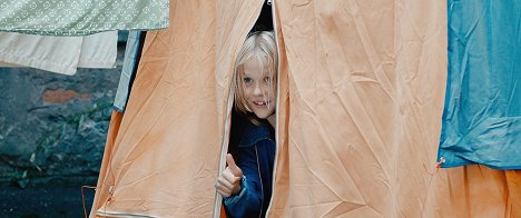 Amund W. Blakstvedt - Granny & the Kids - Photos