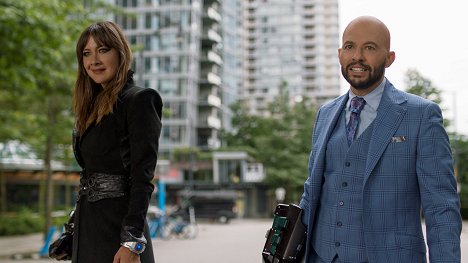 Peta Sergeant, Jon Cryer - Supergirl - Kara - De la película