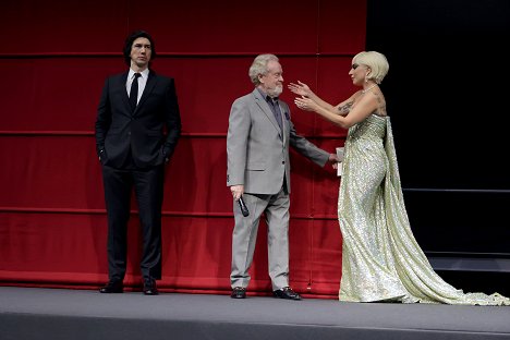 Los Angeles premiere of MGM's 'House of Gucci' at Academy Museum of Motion Pictures on November 18, 2021 in Los Angeles, California - Adam Driver, Ridley Scott, Lady Gaga - House of Gucci - Événements