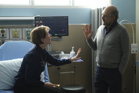 Ann Cusack, Richard Schiff - The Good Doctor - Expired - Van film