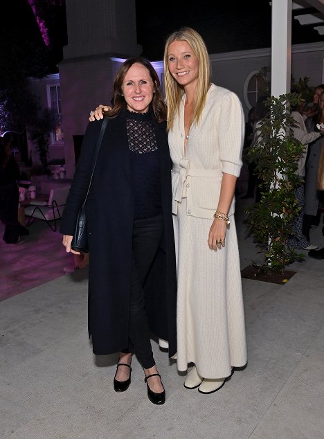 Sex, Love & goop Special Screening Hosted By Gwyneth Paltrow on October 21, 2021, Brentwood, California - Molly Shannon, Gwyneth Paltrow - Sex, Love & Goop - Événements