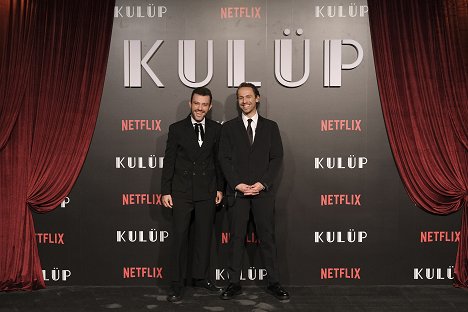 Salih Bademci, Metin Akdülger - A klub - Season 1 - Rendezvények