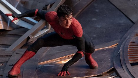 Tom Holland - Spider-Man: Bez domova - Z filmu