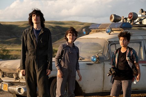 Finn Wolfhard, Mckenna Grace, Logan Kim - Szellemirtók - Az örökség - Filmfotók