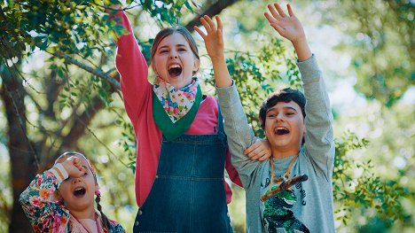 Ana Bravo, Eva Bravo, Juan Sánchez - Tengamos la fiesta en paz - Filmfotók