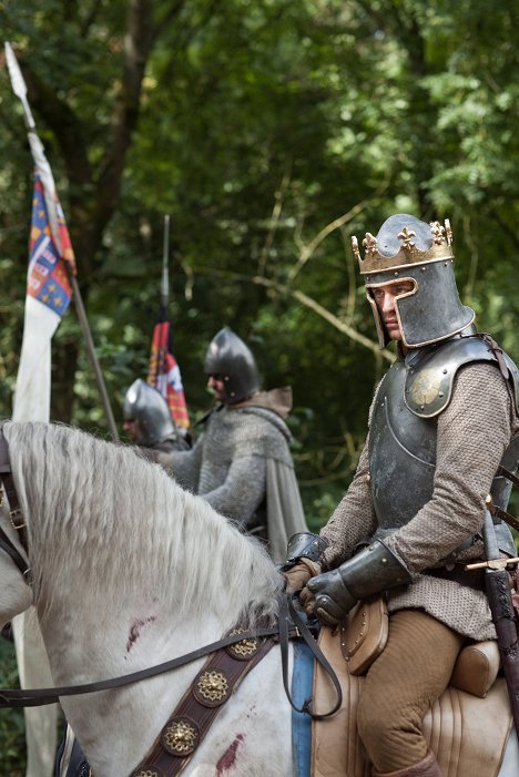 Max Irons - The White Queen - In Love with the King - Photos