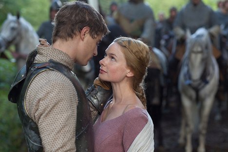 Max Irons, Rebecca Ferguson - The White Queen - In Love with the King - Photos
