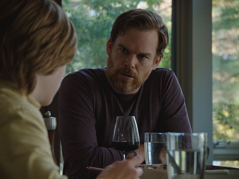 Michael C. Hall - John and the Hole - Z filmu