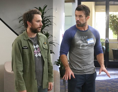 Charlie Day, Rob McElhenney - It's Always Sunny in Philadelphia - Time's Up for the Gang - Z filmu