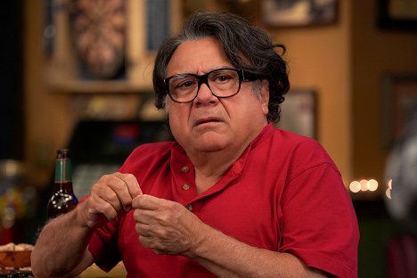 Danny DeVito - It's Always Sunny in Philadelphia - The Gang Does a Clip Show - Photos