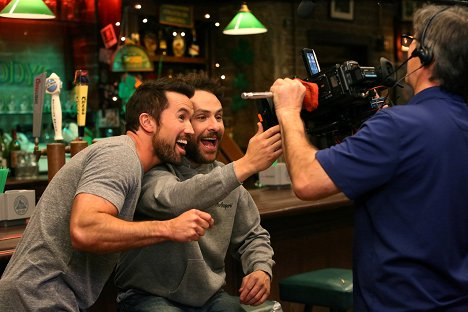 Rob McElhenney, Charlie Day - It's Always Sunny in Philadelphia - Charlie's Home Alone - Photos