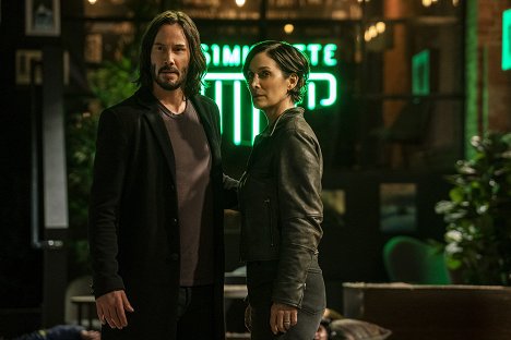 Keanu Reeves, Carrie-Anne Moss - The Matrix Resurrections - Photos