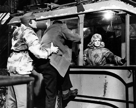 Richard Burton, Mary Ure - Agenten sterben einsam - Filmfotos