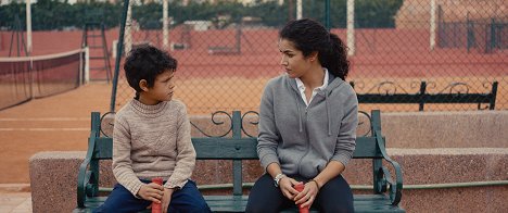 Zakaria Inan, Sabrina Ouazani - Mica - De filmes