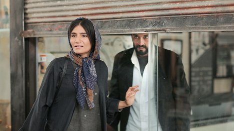 Sahar Goldust, Amir Jadidi - Bohater - Z filmu