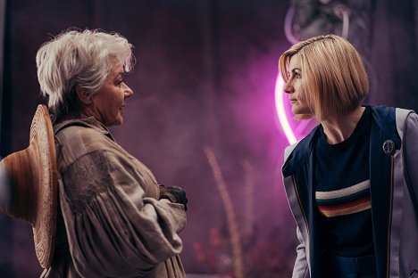 Barbara Flynn, Jodie Whittaker - Doctor Who - Survivors of the Flux - Photos