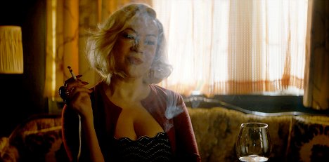 Jennifer Tilly - Chucky - Cape Queer - Filmfotók