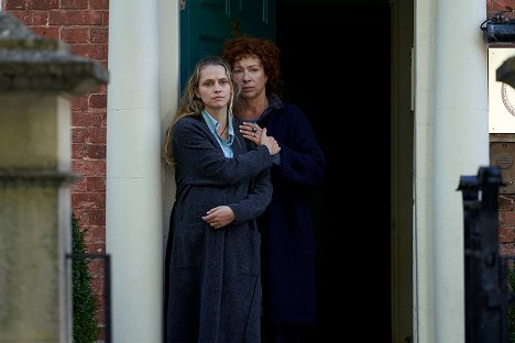 Teresa Palmer, Alex Kingston - A Discovery of Witches - Blutiges Wiedersehen - Filmfotos