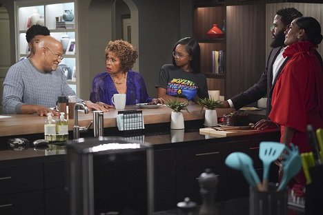 Laurence Fishburne, Jenifer Lewis, Marsai Martin, Anthony Anderson, Tracee Ellis Ross - Black-ish - That's What Friends Are For - Filmfotos