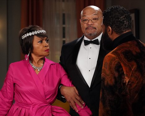 Jenifer Lewis, Laurence Fishburne - Black-ish - That's What Friends Are For - Filmfotos