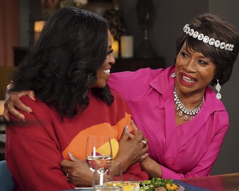 Michelle Obama, Jenifer Lewis - Black-ish - That's What Friends Are For - Filmfotók