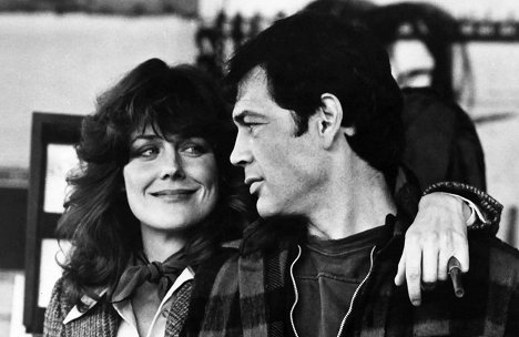 Fiona Lewis, Robert Forster - Stunts - Film