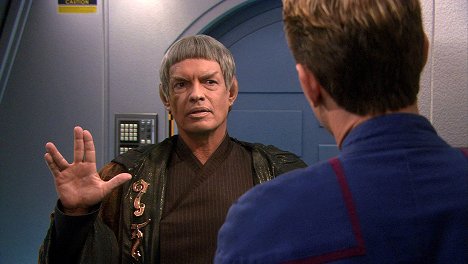 Gary Graham - Star Trek: Enterprise - The Forge - Photos