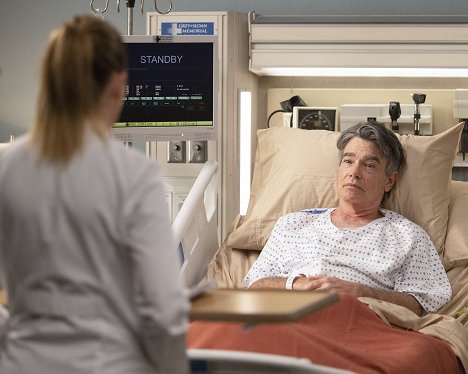 Peter Gallagher - Grey's Anatomy - It Came Upon a Midnight Clear - Photos