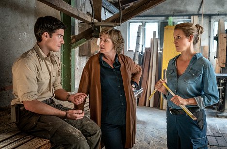 Philipp Danne, Heike Jonca, Eva-Maria Grein von Friedl - Der Ranger - Paradies Heimat - Zusammenhalt - Filmfotók