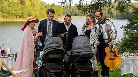 Aldona Jankowska, Michał Żebrowski, Rafał Ostrowski, Magdalena Kajrowicz, Sławomir Zapała - Na dobre i na złe - Pogubieni - Filmfotos