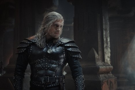 Henry Cavill - The Witcher - Familie - Filmfotos