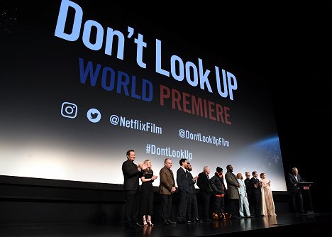"Don't Look Up" World Premiere at Jazz at Lincoln Center on December 05, 2021 in New York City - Kevin J. Messick, Paul Guilfoyle, Tomer Sisley, Himesh Patel, Ron Perlman, Kid Cudi, Tyler Perry, Jonah Hill, Meryl Streep, Leonardo DiCaprio, Jennifer Lawrence, Adam McKay - Don't Look Up - Tapahtumista