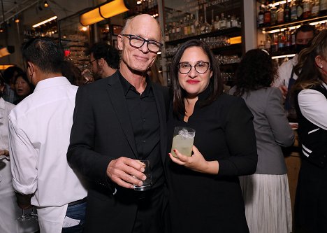 Netflix's "The Lost Daughter" reception during the 59th New York Film Festival at Altro Paradiso - Ed Harris, Osnat Handelsman-Keren - La hija oscura - Eventos