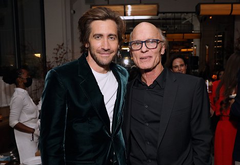 Netflix's "The Lost Daughter" reception during the 59th New York Film Festival at Altro Paradiso - Jake Gyllenhaal, Ed Harris - Temná dcera - Z akcí