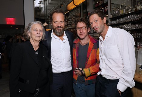 Netflix's "The Lost Daughter" reception during the 59th New York Film Festival at Altro Paradiso - Peter Sarsgaard, Dustin Yellin, Ebon Moss-Bachrach - Temná dcera - Z akcí